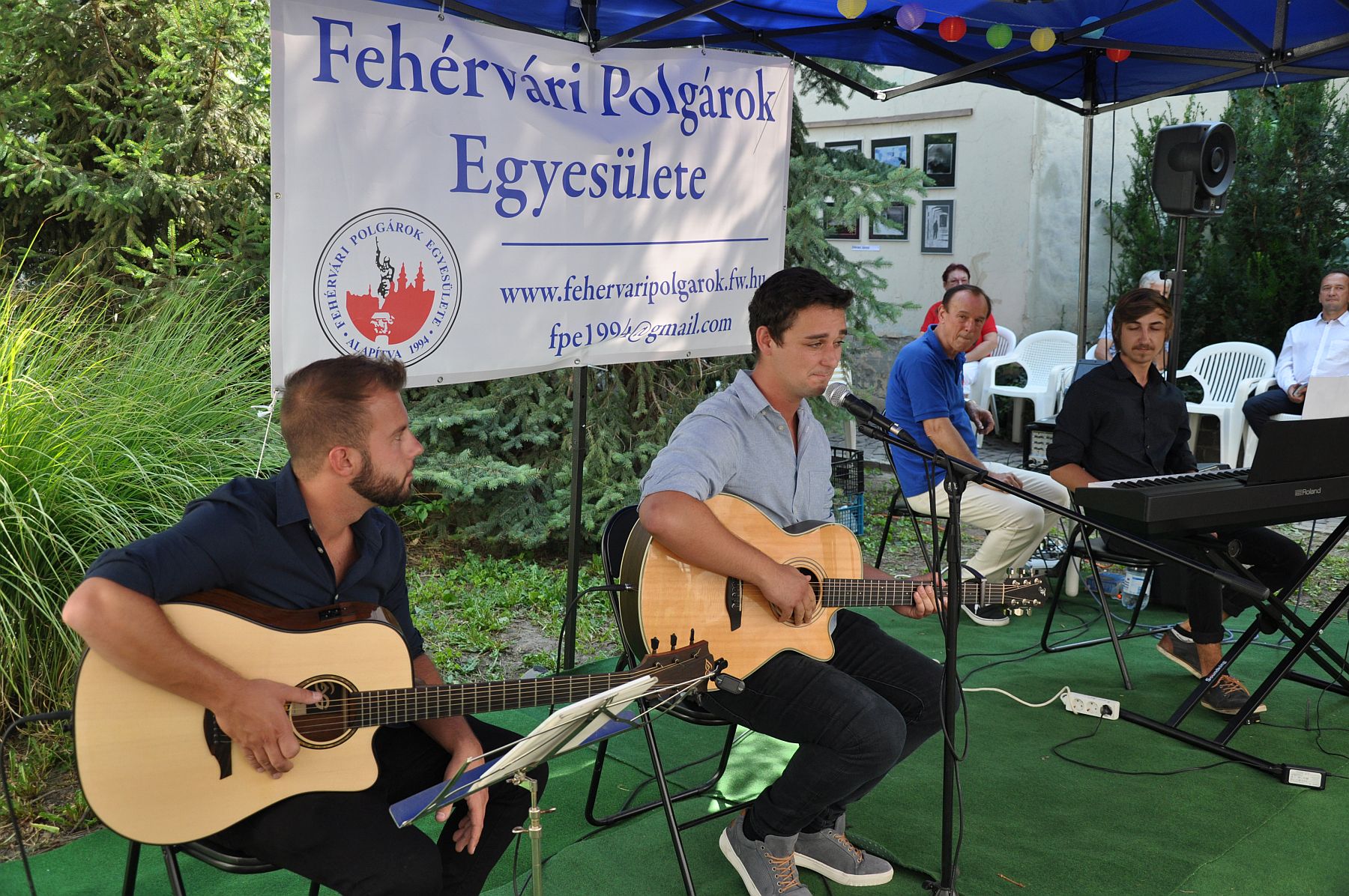 Muzsikával, festményekkel, fotókkal és költészettel várt a Zenélő Kultúr Udvar